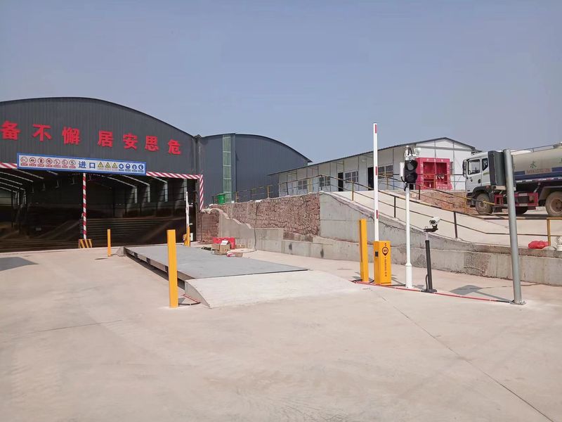 江西，兩套單臺(tái)雙向車(chē)牌識(shí)別系統(tǒng)